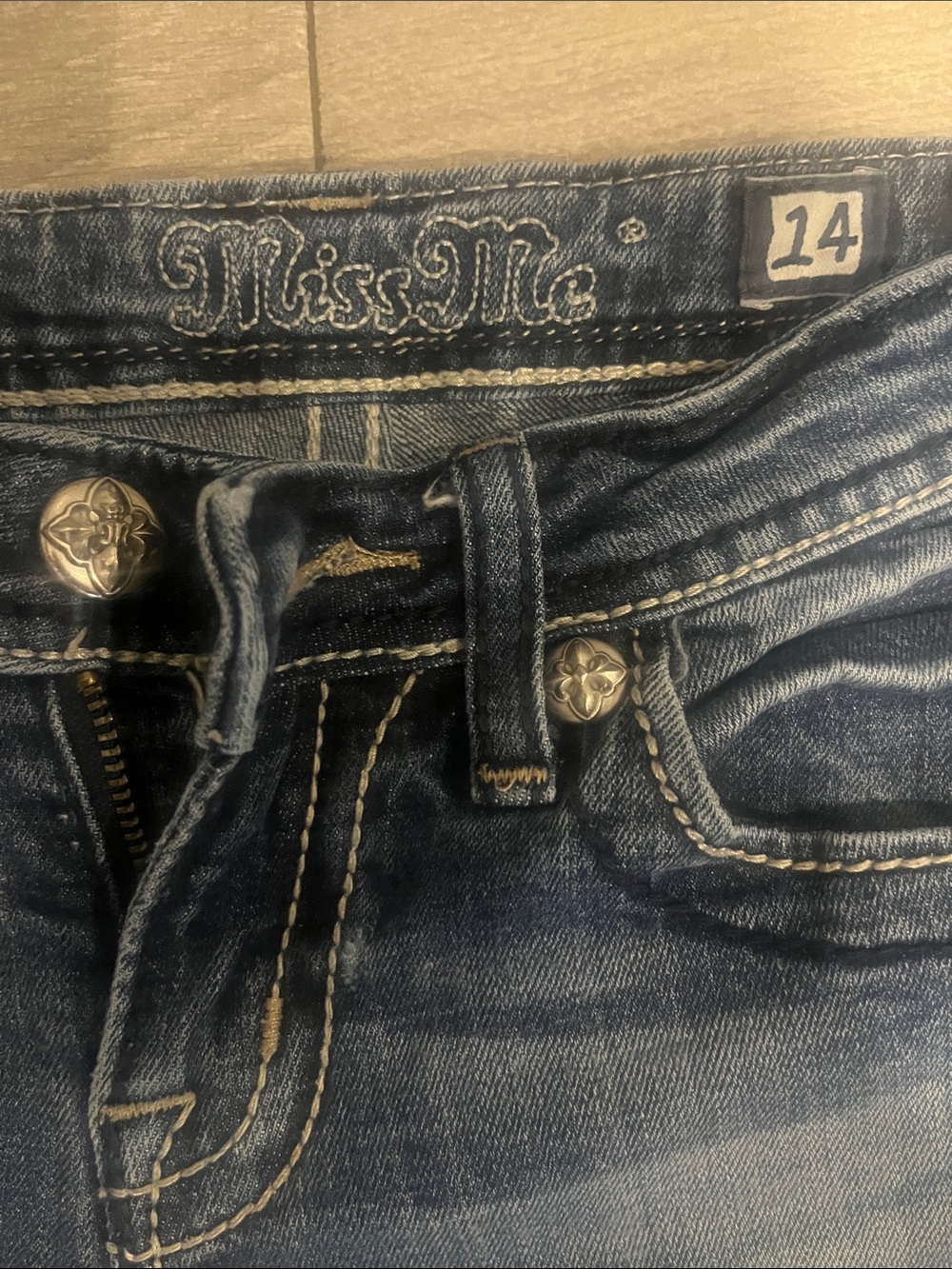 Girls(kids) Miss Me Dark Blue Skinny Jeans with Fading - Picture 2 of 3